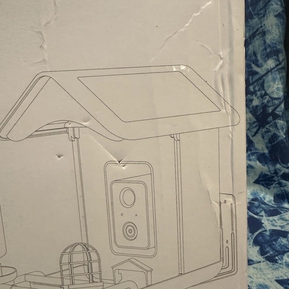 Smart Bird Feeder with Camera - Picture 2 of 4